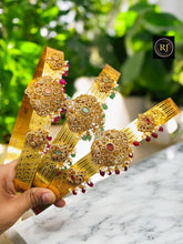 Traditional Gold-Toned Kasu-Pattern Vaddanam/Oddiyanam with Kundan, Ruby, and Emerald Embellishments