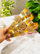 Traditional Gold-Toned Kasu-Pattern Vaddanam/Oddiyanam with Kundan, Ruby, and Emerald Embellishments