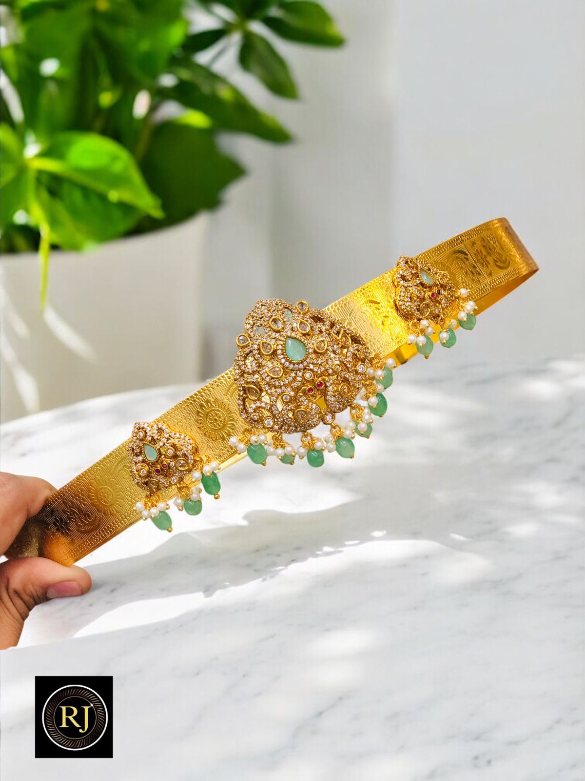 Traditional Gold-Toned Kasu-Pattern Vaddanam/Oddiyanam with Kundan, Ruby, and Emerald Embellishments