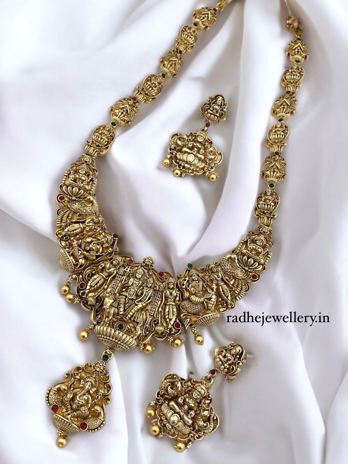 Lakshmi Devi Haram Temple Jewelry Set, With Earring