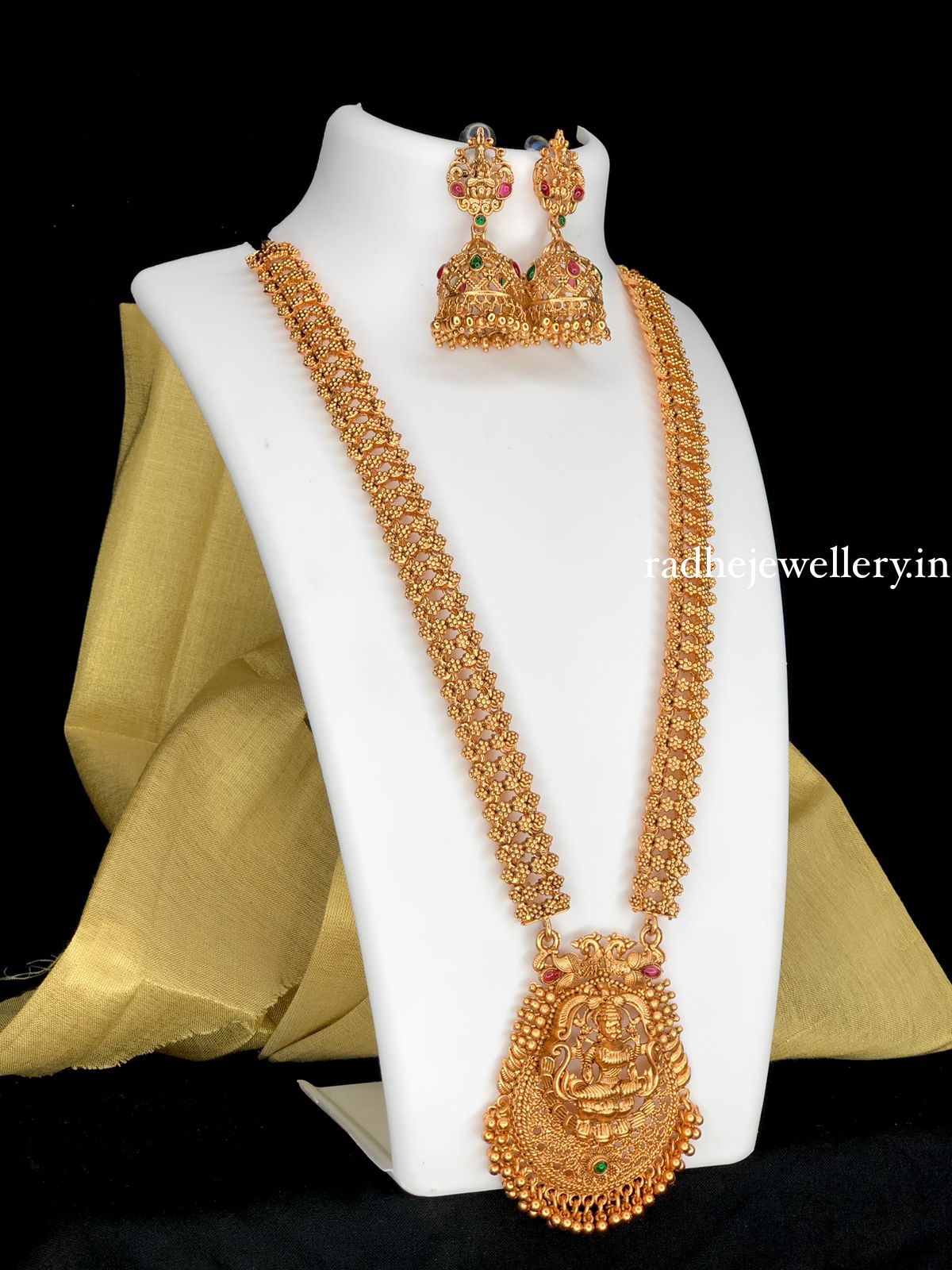 Matt Finish Bridal Lakshmi Haram Set