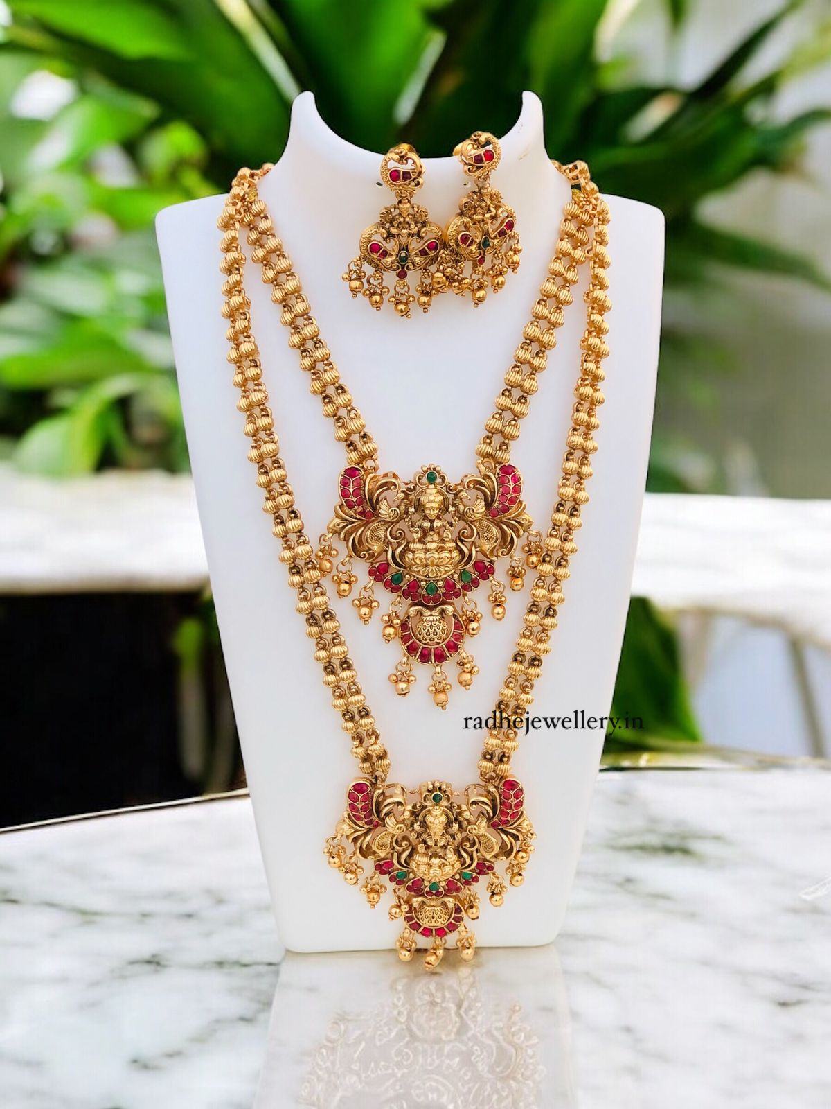 Beautiful Laxmi Design Matte Gold Polish Temple Design Temple Jewellery