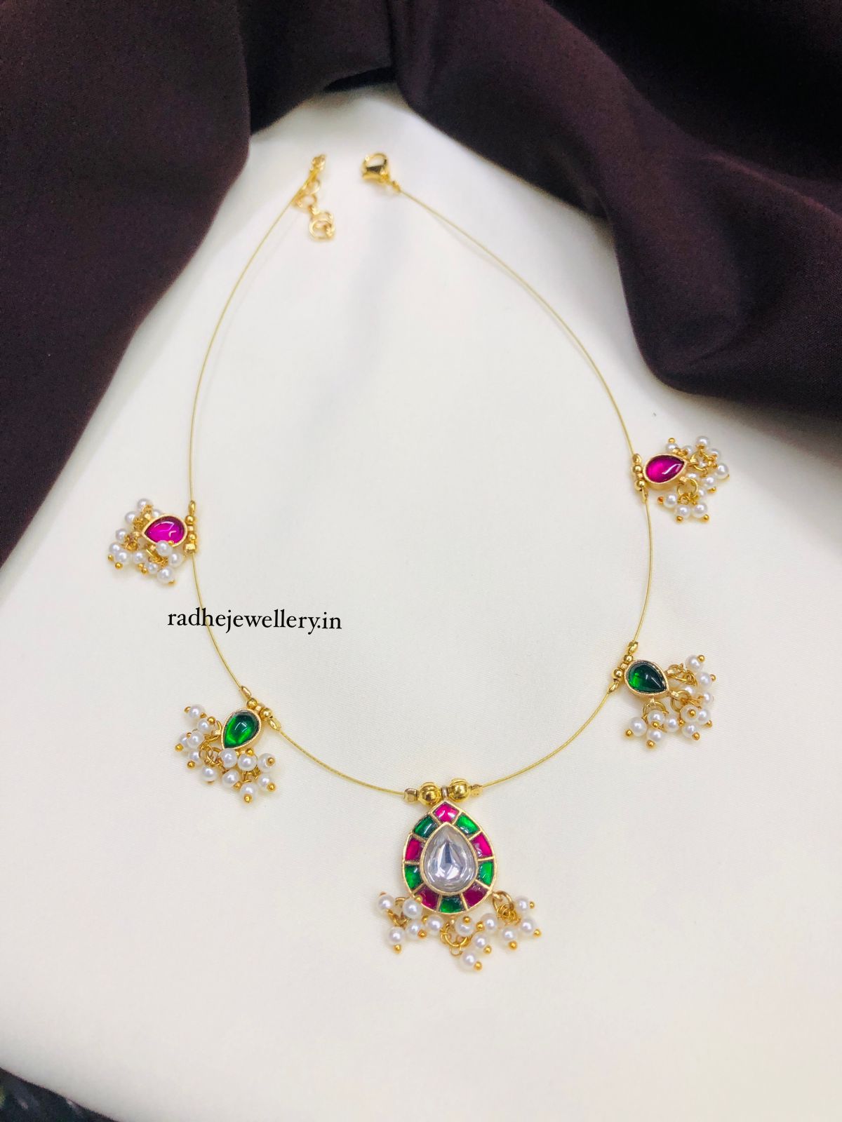 Floral Jadau Kundan Cluster Pearl String Neckpiece