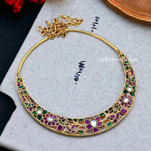 Pendantless Hasli -Red Tilak Finish