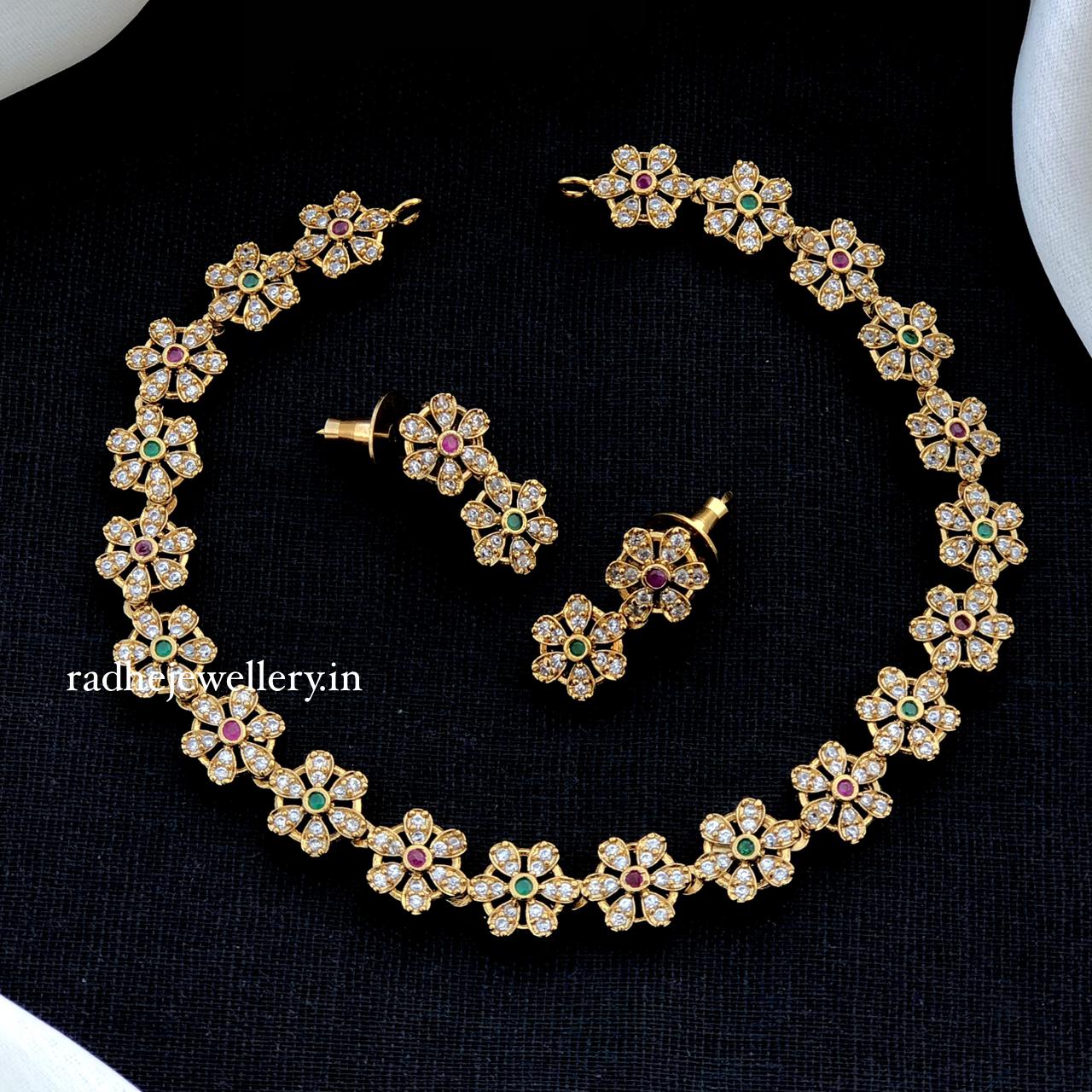 AD Stone Short Neckpiece Set design