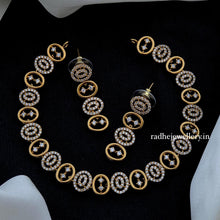 AD Stone Short Neckpiece Set design