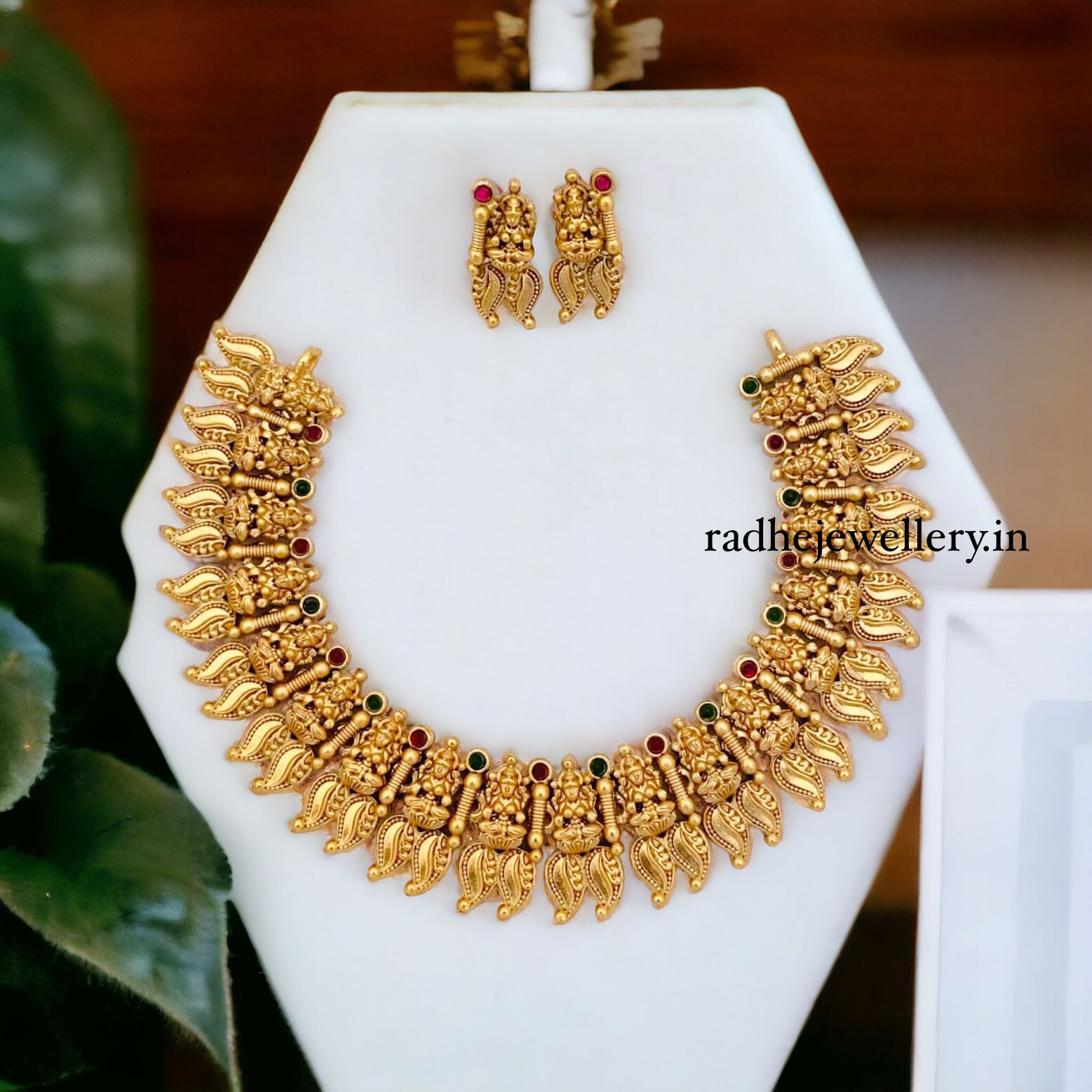 Laxmi Designer Matte Gold Polish Temple Necklace Set