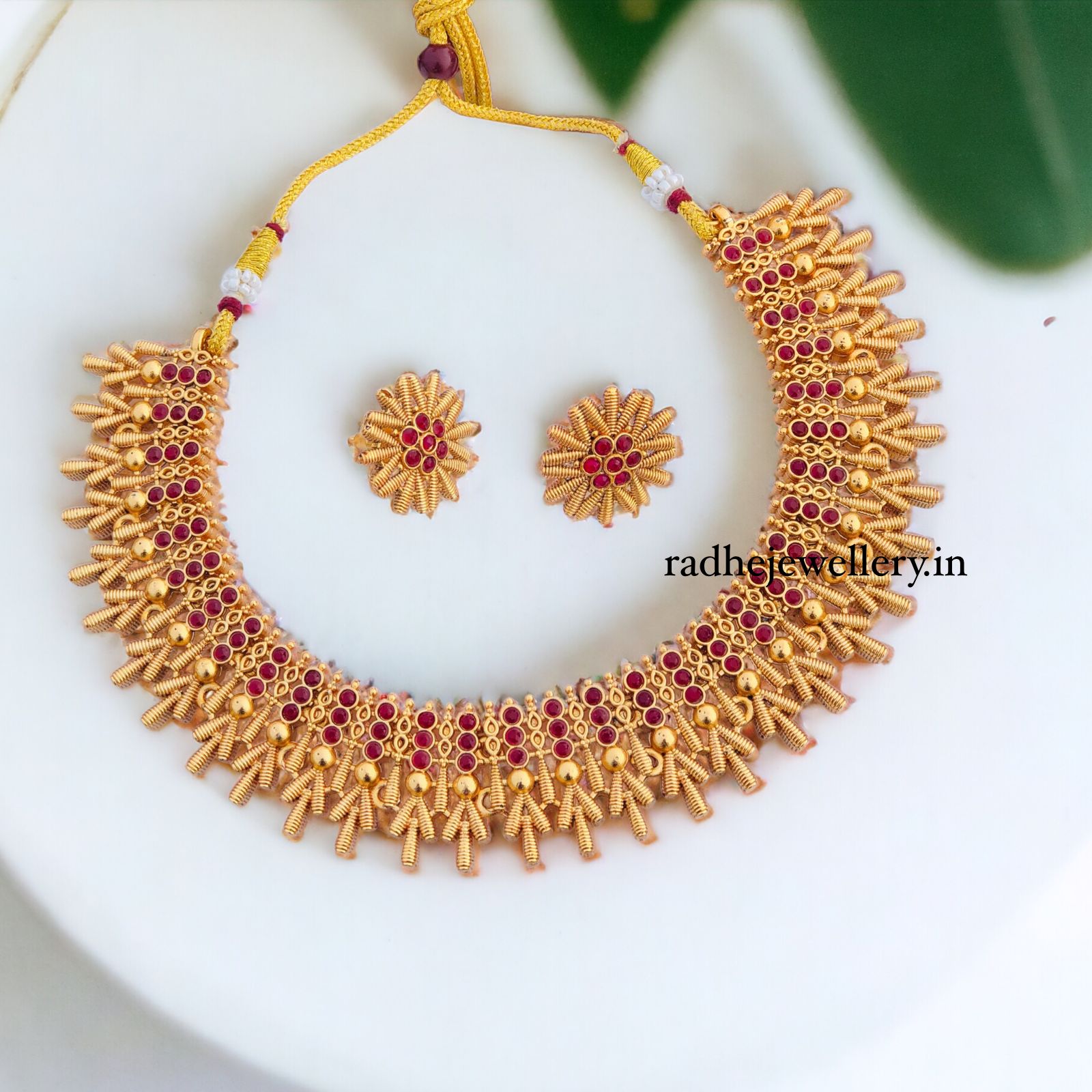 Designer Matte Gold Polish Necklace Set