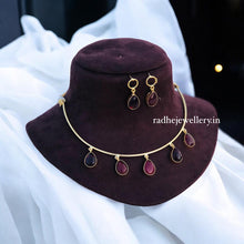 GOLDEN PENTA GLOSSY DROPS NECK CUFF