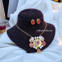 ELLIPSA RAW STONE NECKPIECE WITH STUD