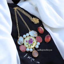 ELLIPSA RAW STONE NECKPIECE WITH STUD