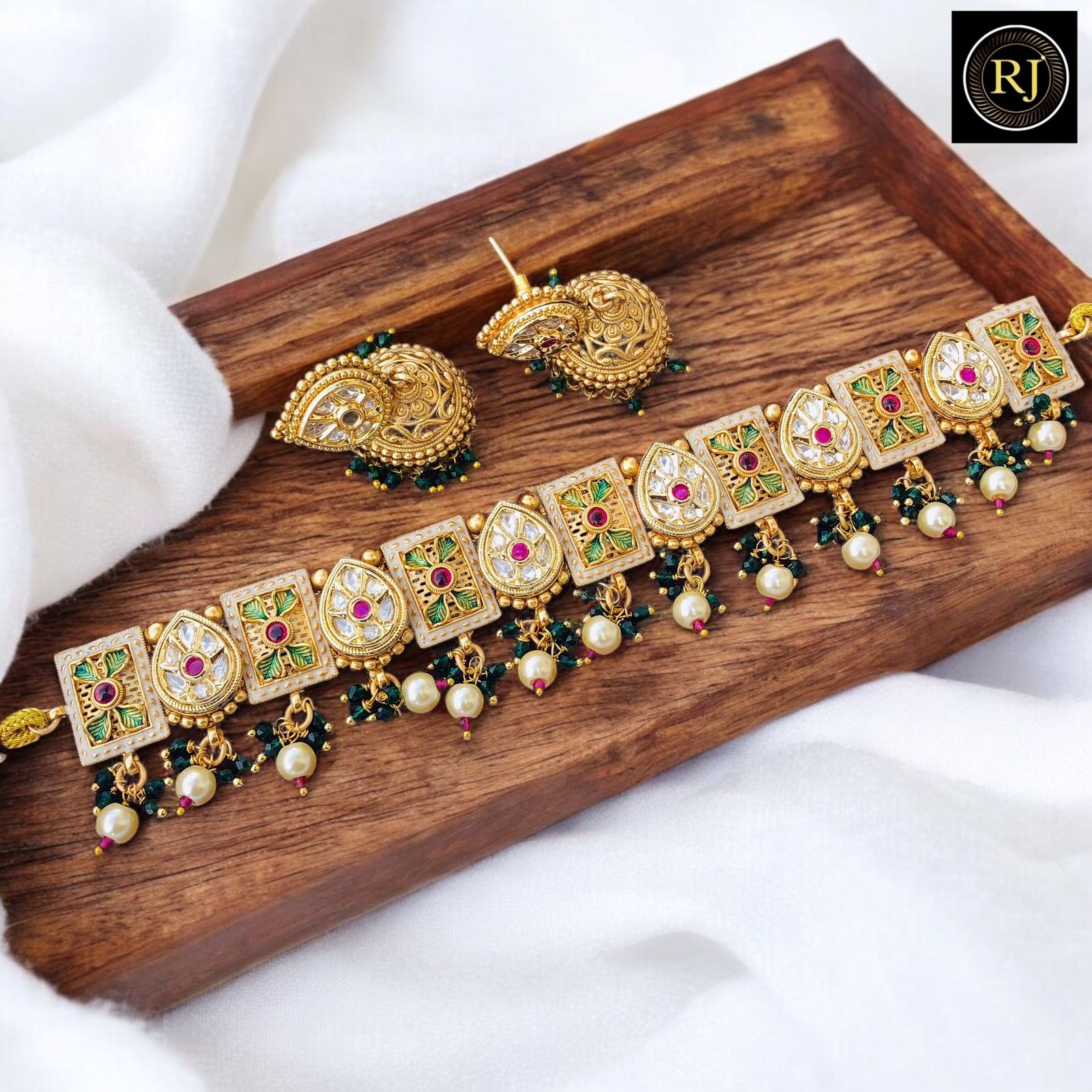 Kundan Work Necklace Set For Wedding