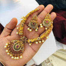 Antique Gold Multi Stone Hasli Design Set