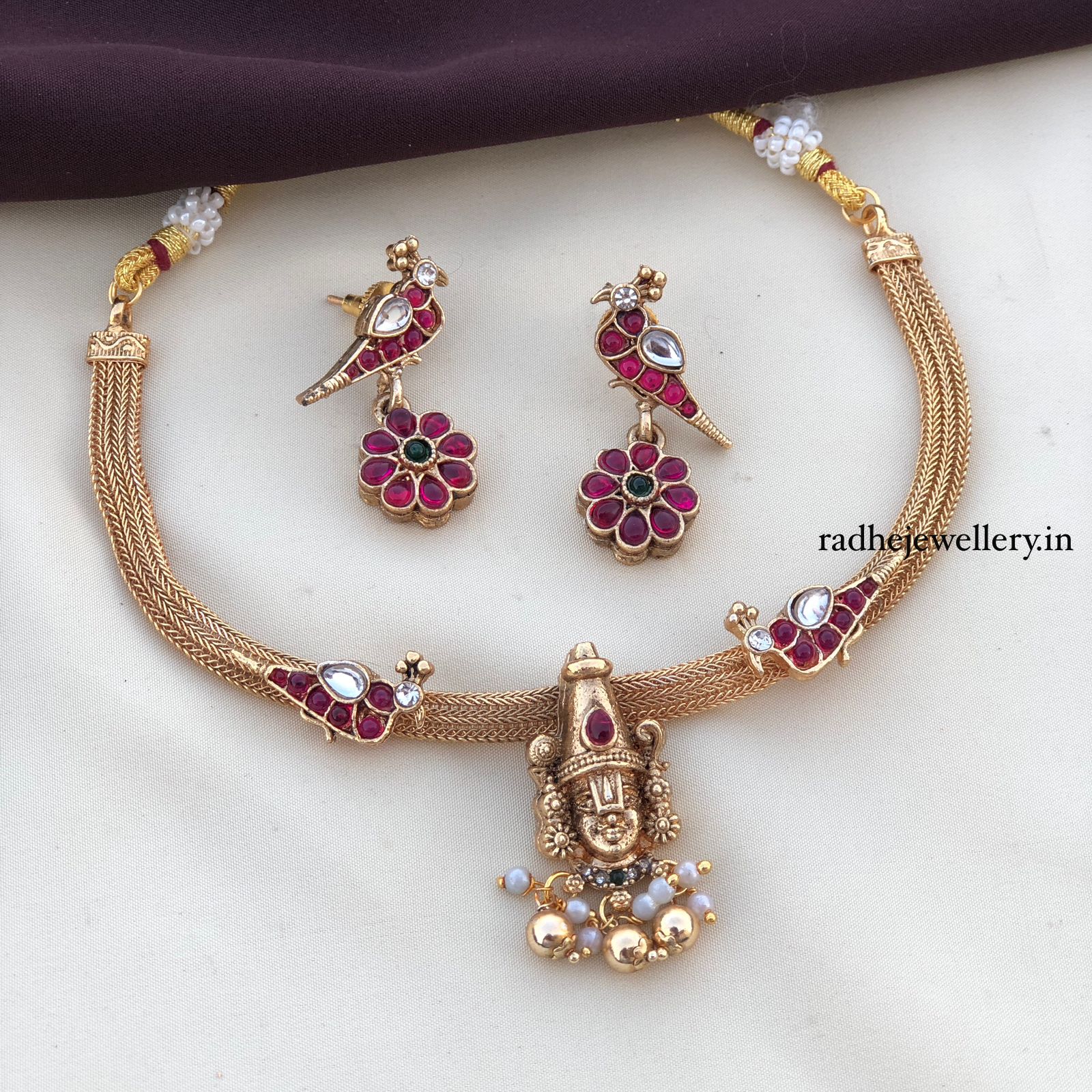 Matte finish venkateswara pearl necklace set/gold necklace for women