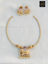 Antique Gold Ad Stone Necklace Design Set