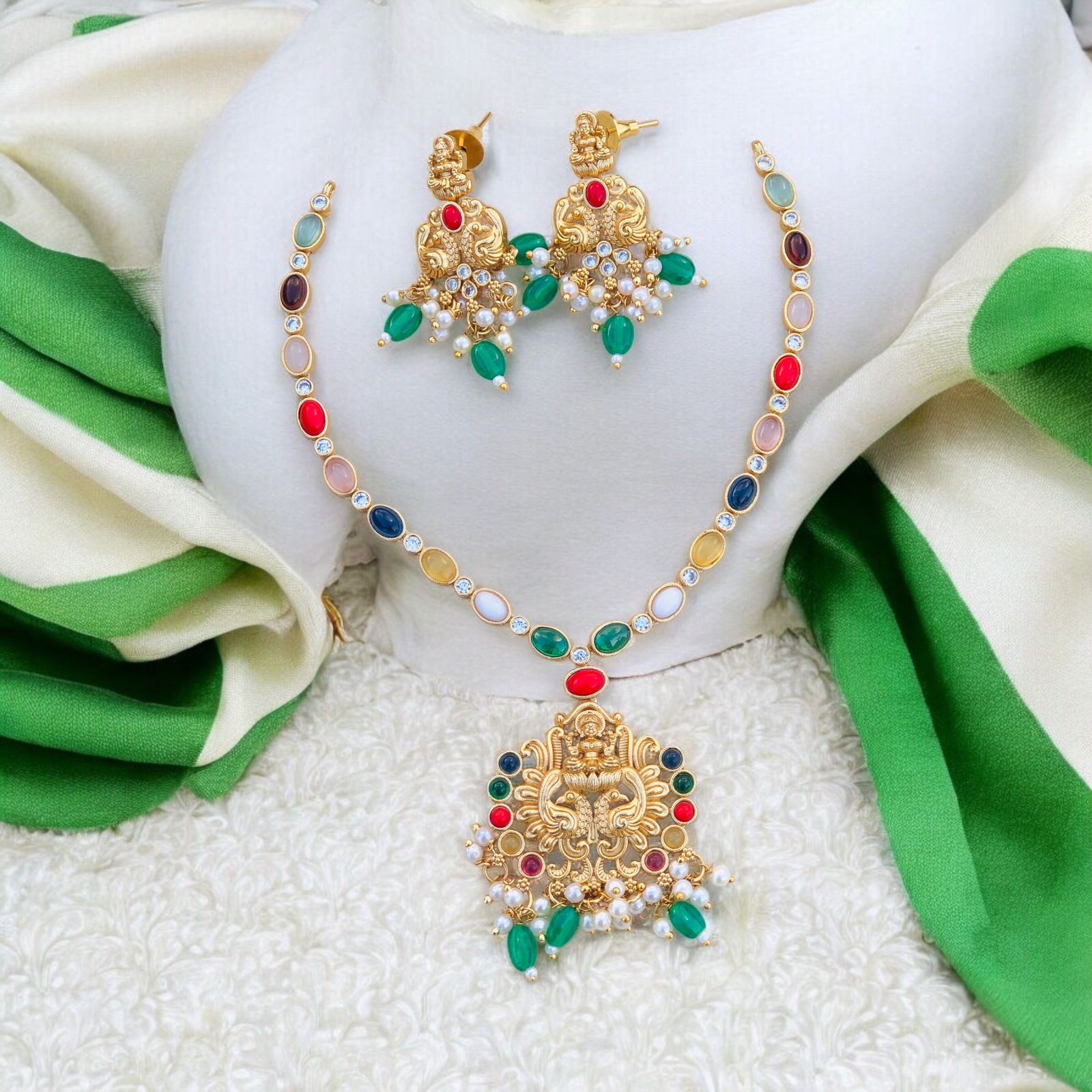 Navarathna Stone Flower AD Neckset