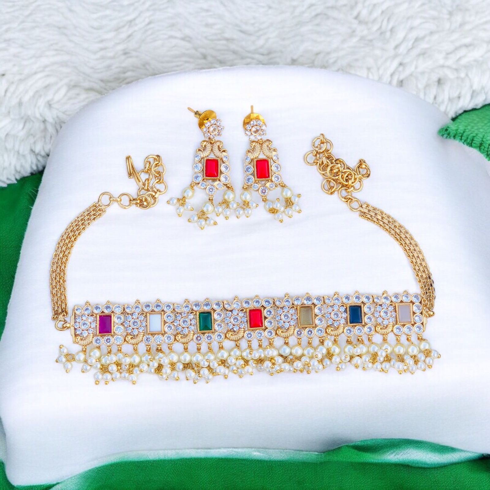 Navarathna Stone Flower AD Neckset