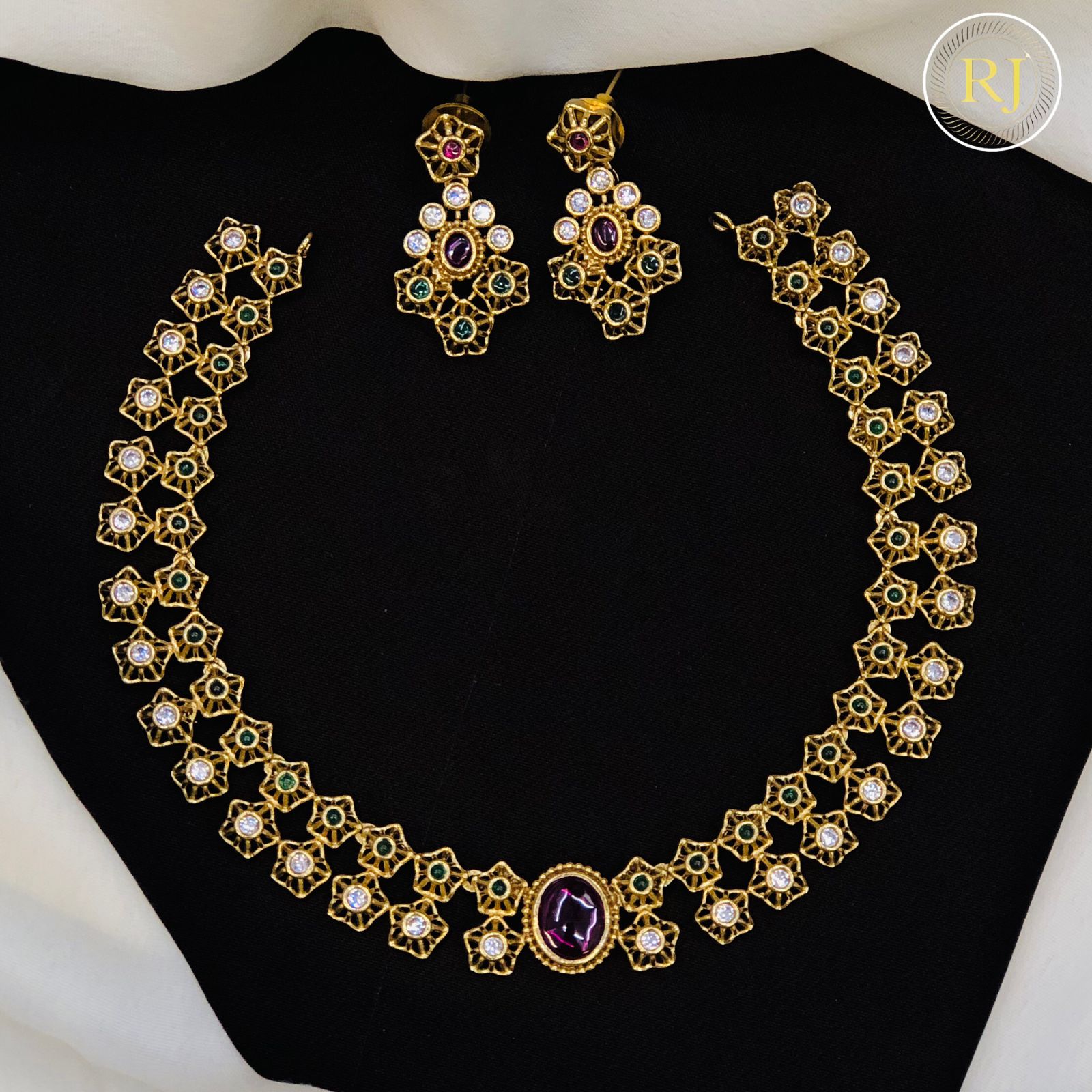 Antique Gold Ad Stone Necklace Set Design/neckpieces/necklace for gift/necklace designs/necklace for women