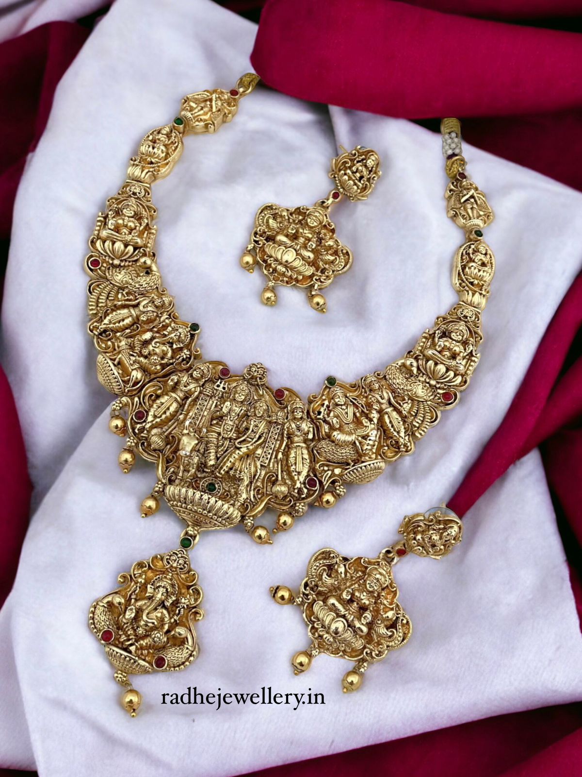 Laxmi Designer Matte Gold Polish Temple Necklace Set