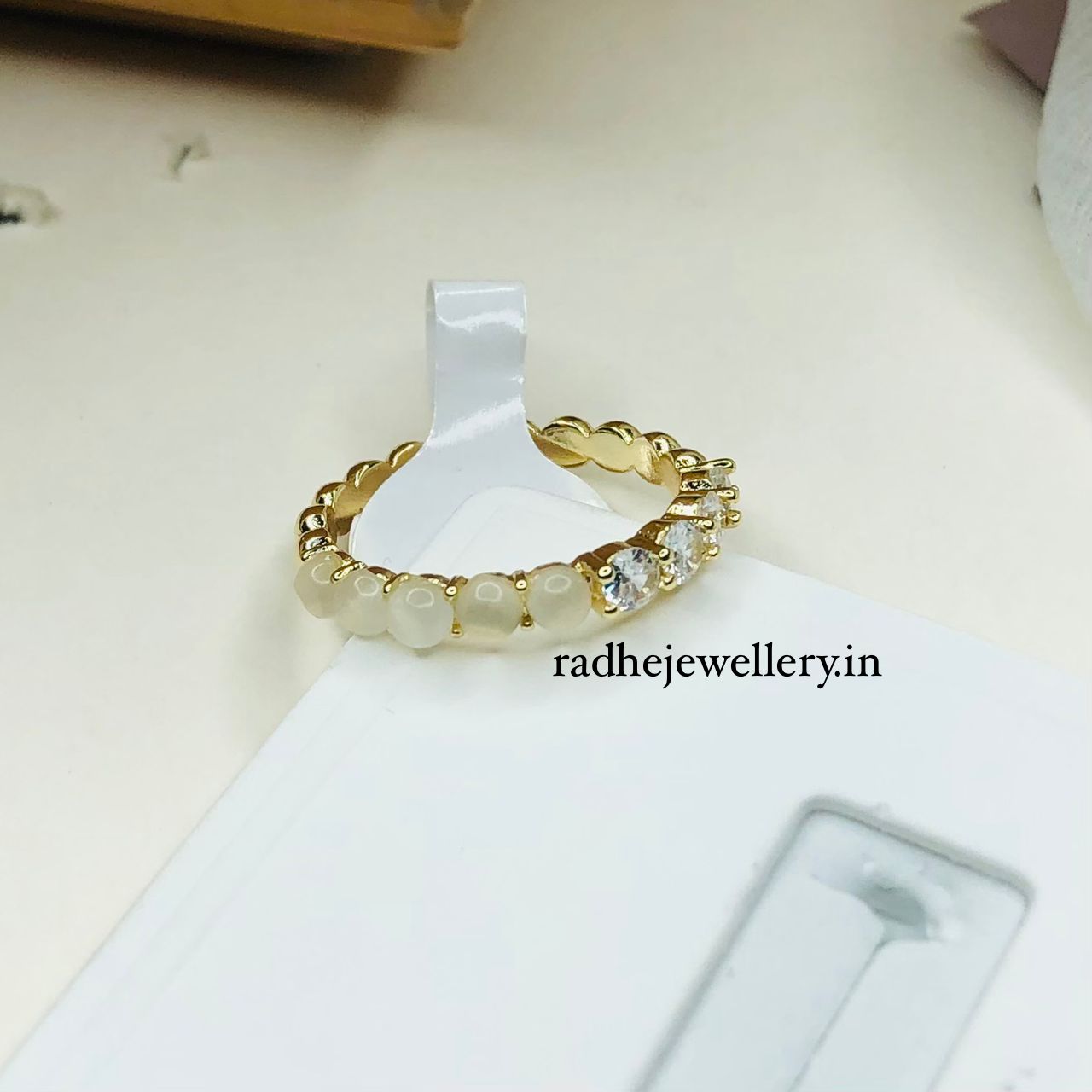 Latest Fashion Ladies Design Finger Ring Buy Online