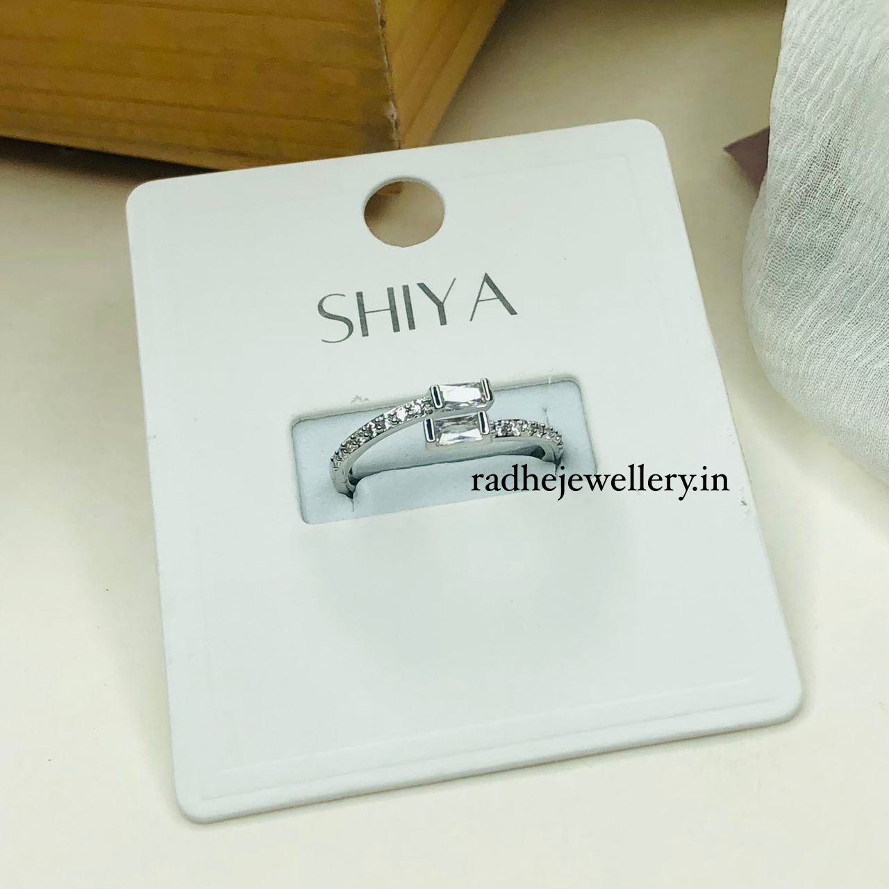 Latest Fashion Ladies Design Finger Ring Buy Online