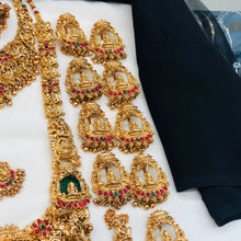 Grand Temple Jewellery Bridal Set | South Indian Antique Gold Necklace Set | Lakshmi Design Wedding Collection