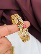 Ad stone bangles set