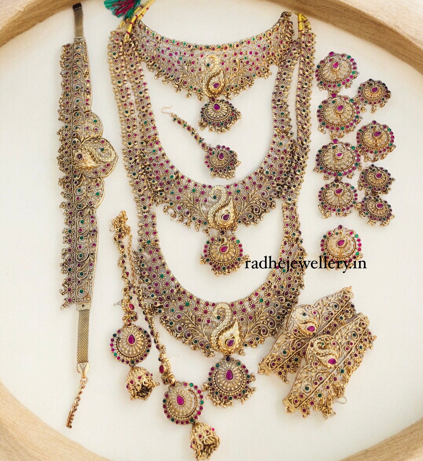 South Indian Bridal Wedding Set. High Quality Brass. A Premium Quality Jewellery Set For The Indian Bride Dulhan