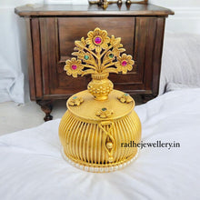 Pretty Design Kumkum Box,Flower Design Kumkum Box
