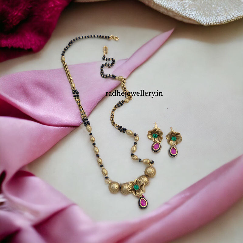 Mangasultra Chain With Earrings, Gulab Phool Design