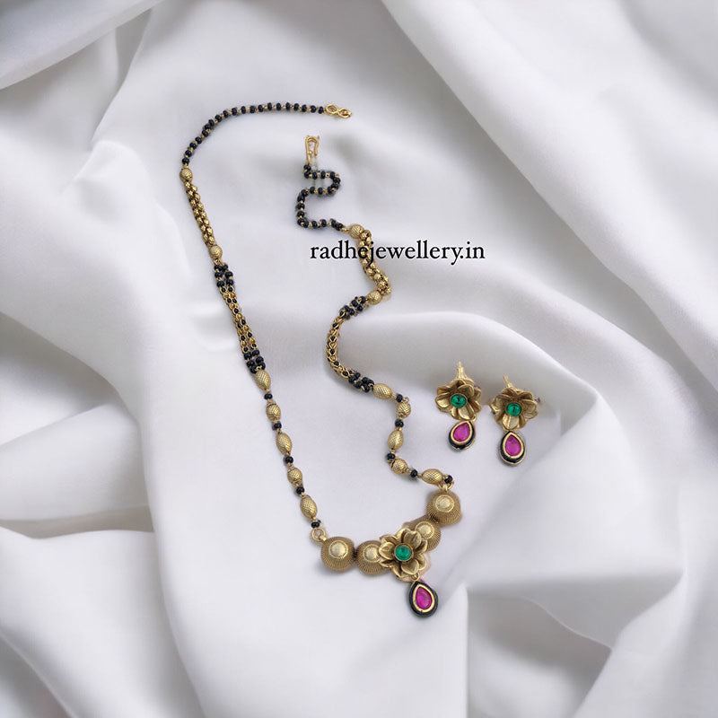 Mangasultra Chain With Earrings, Gulab Phool Design