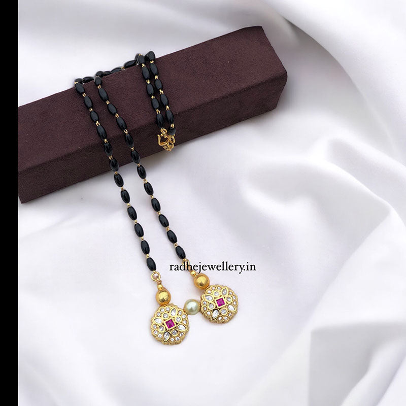 Mangasultra Chain With Earrings, Twin Flower Design