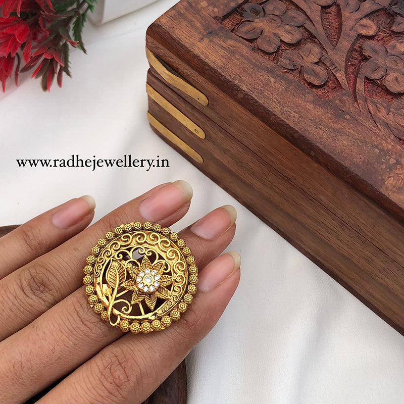 Khoobsurat Rajwadi Finger Ring, Gold Plated, Size Adjustable